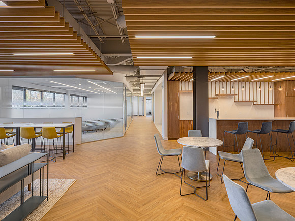 uniQure, Inc. Lexington, MA Clients: Vivo Architecture and Total Office Interiors