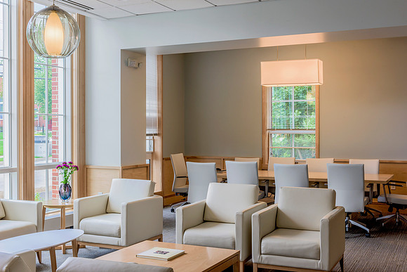 Nichols College