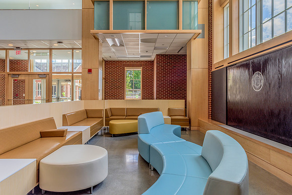 Nichols College