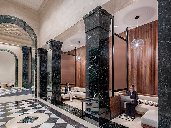 500 Boylston Street Lobby Client: Bergmeyer