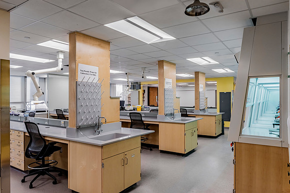 Olney 308 Lab UMass Lowell Matz Collaborative Architects