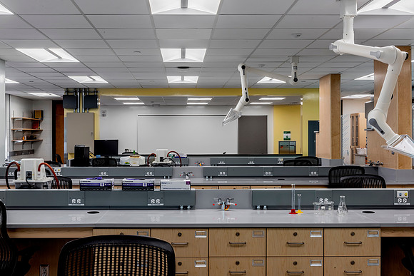 Olney 308 Lab UMass Lowell Matz Collaborative Architects