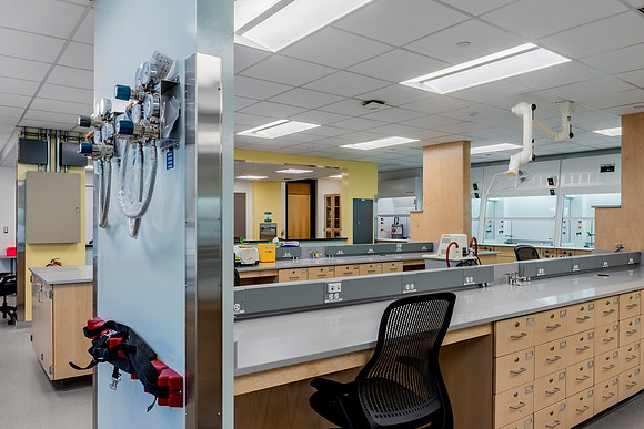 Olney 308 Lab UMass Lowell Matz Collaborative Architects